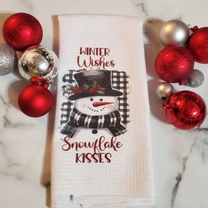 Winter Wishes Snowflake Kisses Waffle Knit Tea Towel